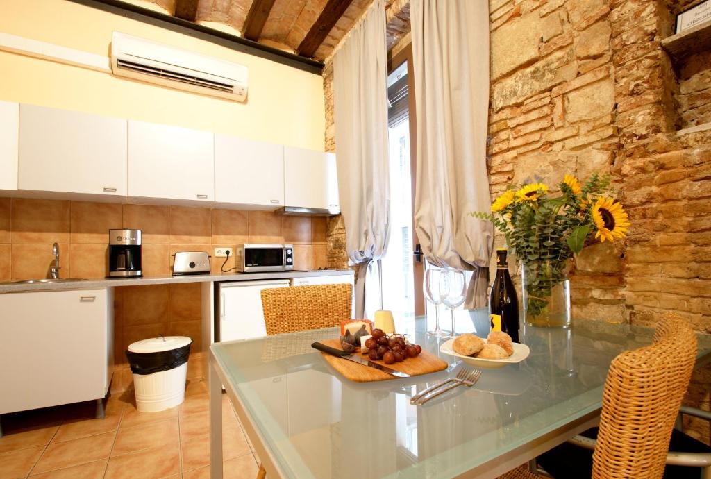 Decô Barcelona-born Apt. *