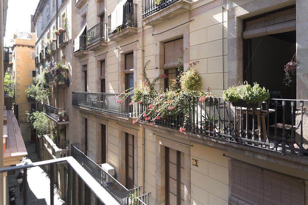 Decô Barcelona-born Apt.